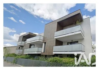 Apartment in Toulouse (31100)