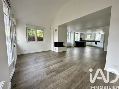 Townhouse in Croissy-sur-Seine (78290)