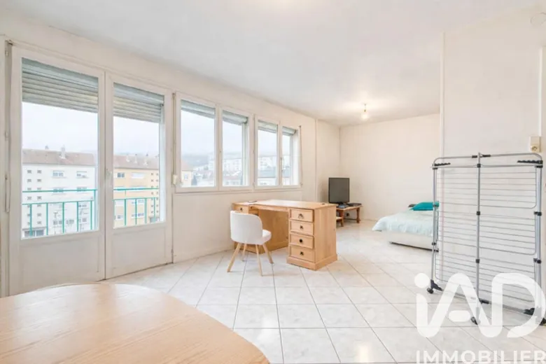 Appartement 3 pièces 74 m² · à Clouange · 74 m² · 99 000 €