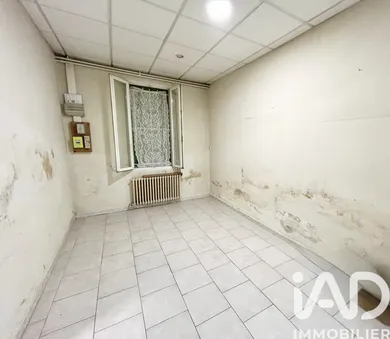 Townhouse in Saint-Gilles (30800)