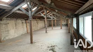 Loft in La Veuve (51520)