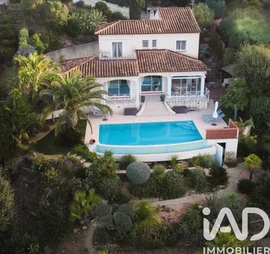 House in La Londe-les-Maures (83250)