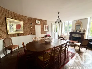 Apartment in Toulouse (31400)