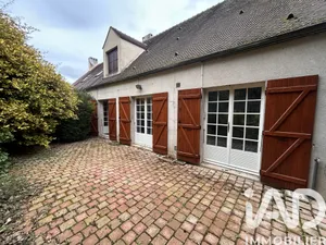 Traditional house in Montereau-Fault-Yonne (77130)