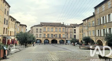 Building in Bagnols-sur-Cèze (30200)