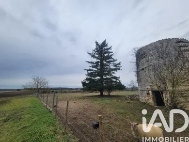 Terrain à Jazennes (17260)
