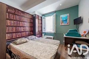 Apartment in Toulon (83000)