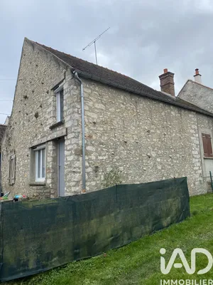 Maison à Darvault (77140)