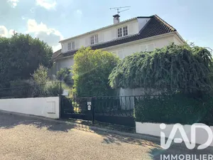 Maison à Saint-Nicolas-de-Port (54210)