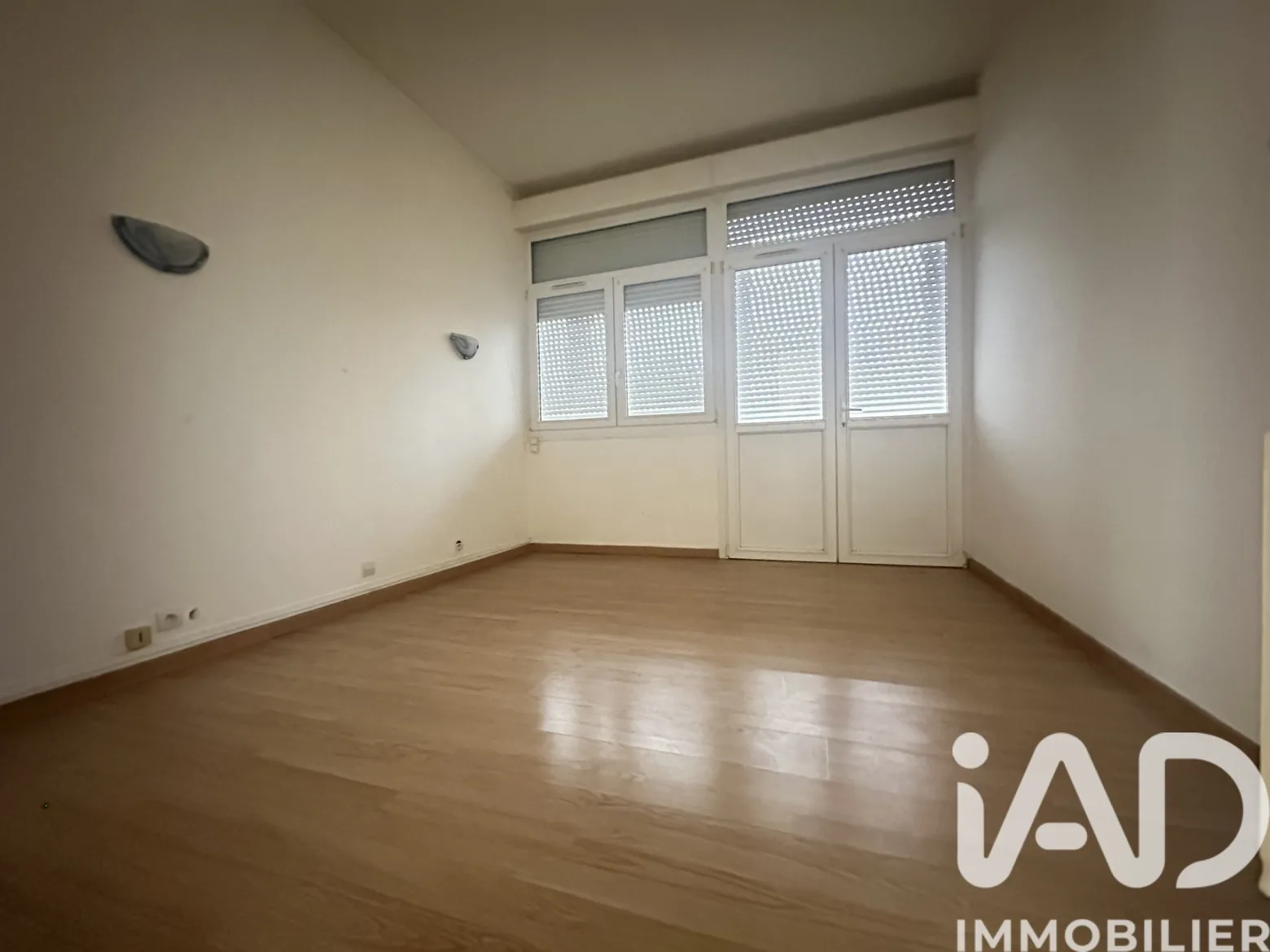 Vente appartement à Douai (59500) : appartement 3 pièces 100 m² — 2