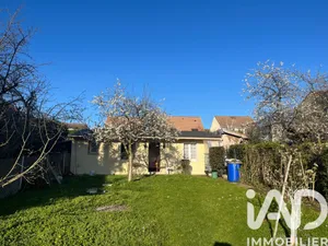 Building plot in Sarcelles (95200)