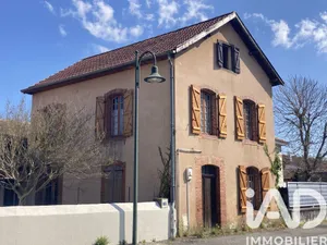 Maison de village à Chelle-Debat (65350)