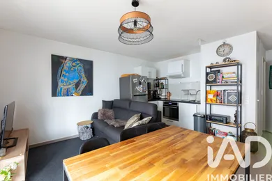 Appartement à Bordeaux (33300)