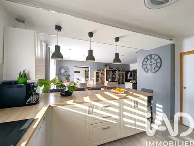 Maison traditionnelle à La Brillanne (04700)