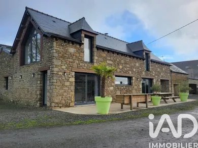 Longere in Saint-Trimoël (22510)