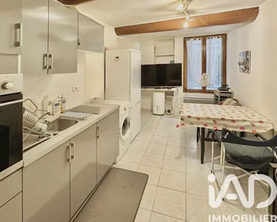 Apartment in Bandol (83150)
