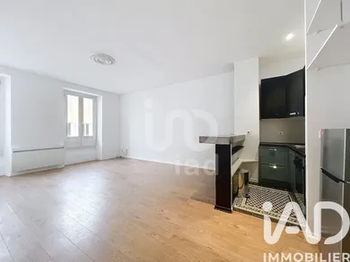 Apartment in Pau (64000)
