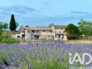Maison de campagne à Valensole (04210)