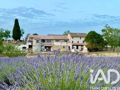 Maison de campagne à Valensole (04210)