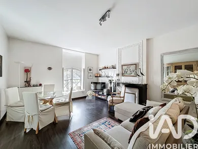 Apartment in Bordeaux (33000)