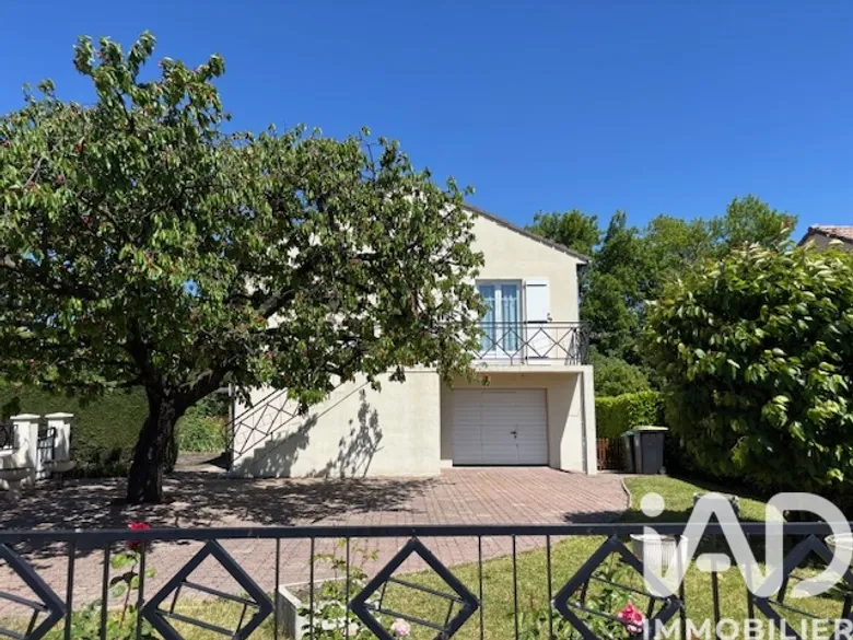 Maison 4 pièces 85 m² · à Riom · 85,4 m² · 239 900 €