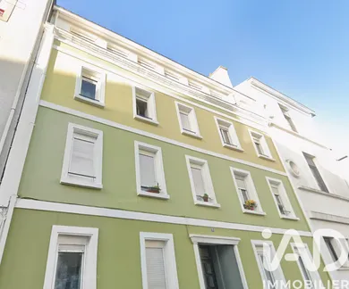 Building in Lorient (56100)