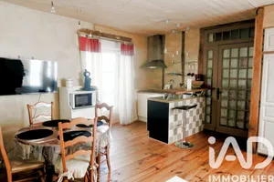 Apartment in Poitiers (86000)