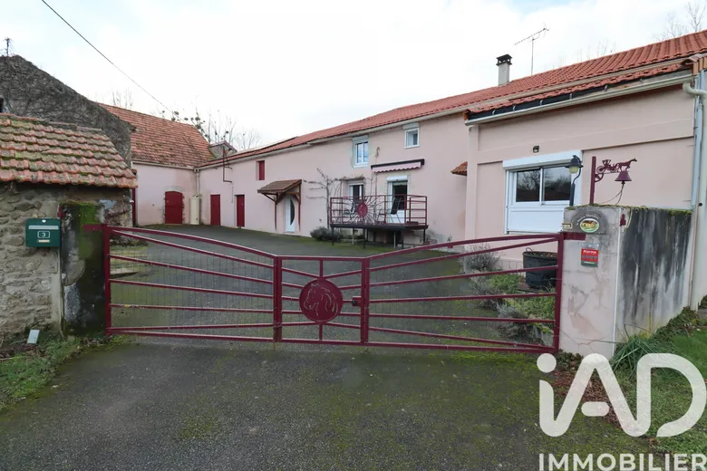 Maison 7 pièces 195 m² · à Monteignet-sur-l'Andelot · 195 m² · 325 000 €