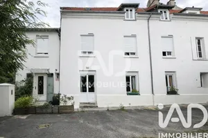 Apartment in Montmorency (95160)