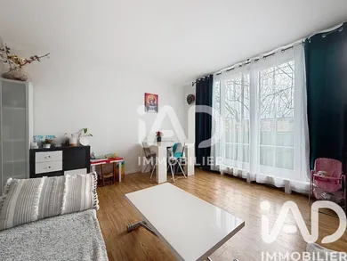 Appartement à Neauphle-le-Château (78640)