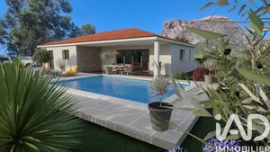 Terrain à Afa (20167)