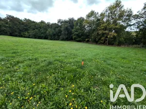Terrain à bâtir à Écoyeux (17770)