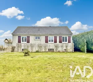 Maison à Tillé (60000)