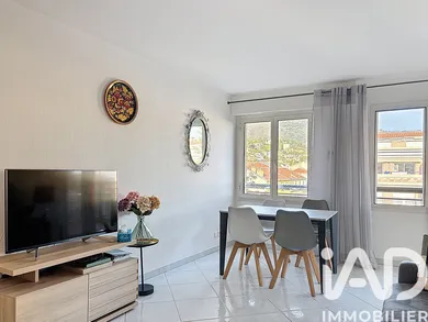 Apartment in Menton (06500)