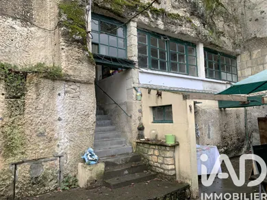 Traditional house in Saintes (17100)