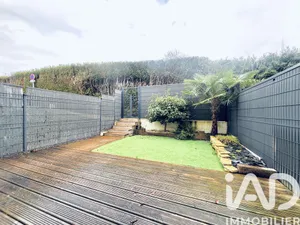 Apartment in Buchères (10800)