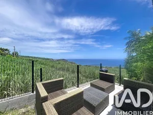 Maison à Saint-Pierre (97410)