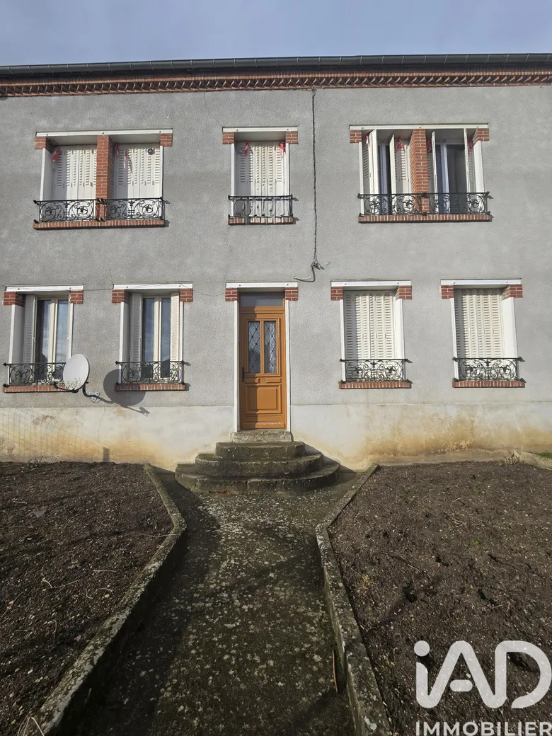Maison 6 pièces 140 m² · à Vincelles · 140 m² · 177 000 €