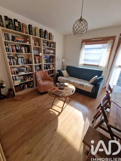 Apartment in Fontainebleau (77300)