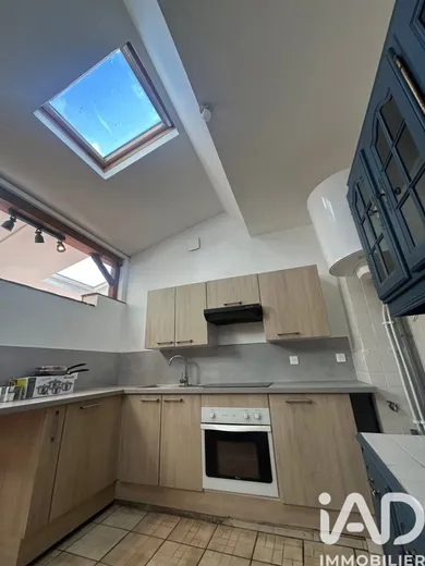 Immeuble à Aulnoye-Aymeries (59620)