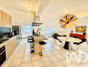 Duplex in Morangis (51530)