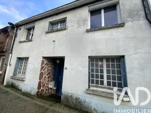 Maison de village à Congrier (53800)