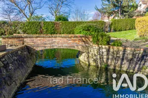 Maison à Maule (78580)