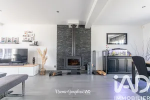 Traditional house in Soindres (78200)