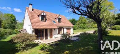 House in Chevreuse (78460)