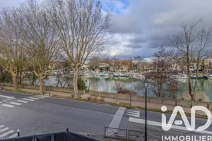 Traditional house in Joinville-le-Pont (94340)