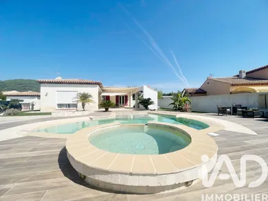 Traditional house in La Farlède (83210)
