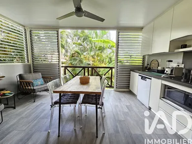 Apartment in La Saline les Bains (97434)