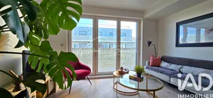 Apartment in Nanterre (92000)