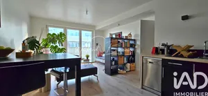 Apartment in Nanterre (92000)